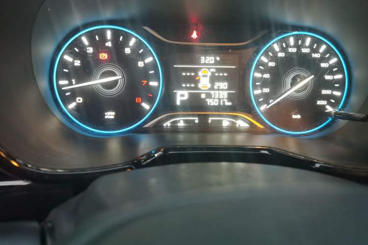 Used GAC Trumpchi GS4 2018 235T Automatic Two-Wheel Drive Luxury Smart Connectivity Version Odometer Close Up