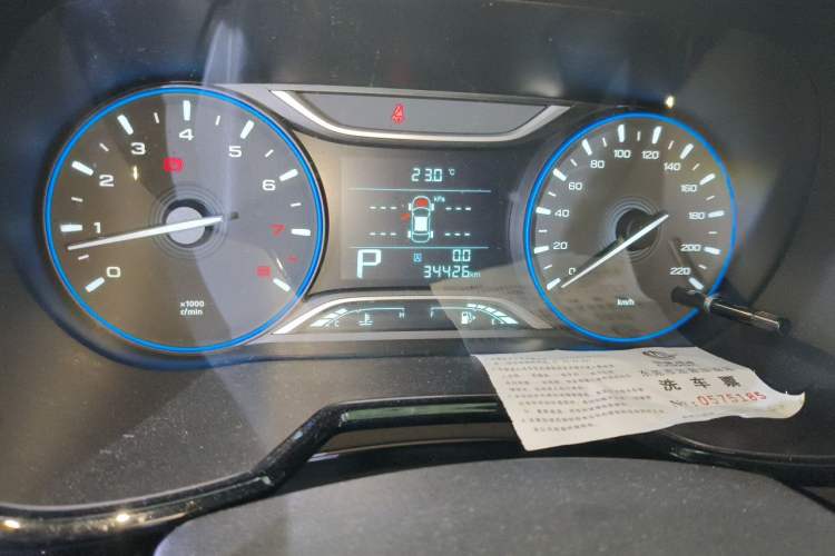 Used GAC Trumpchi GS4 2018 235T Automatic Two-Wheel Drive Luxury Smart Connectivity Version Odometer Close Up