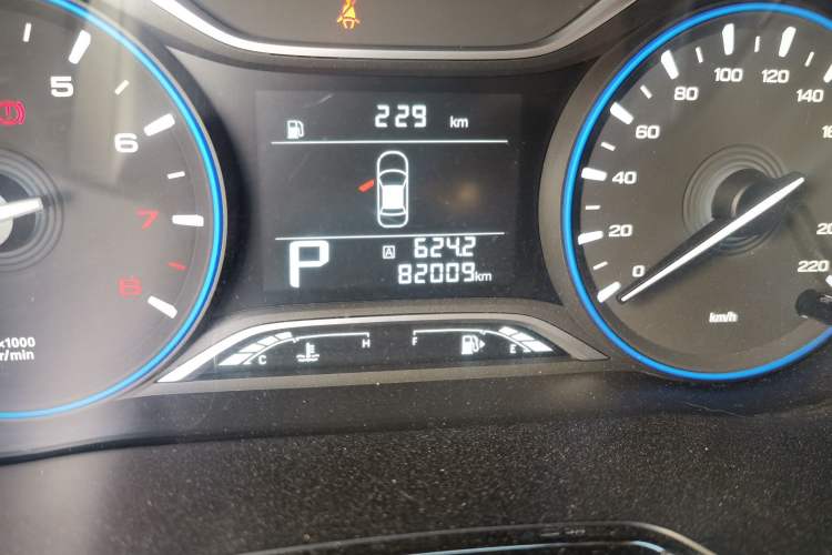 Used GAC Trumpchi GS4 2018 235T G-DCT Two-Wheel Drive Elite Edition Odometer Close Up