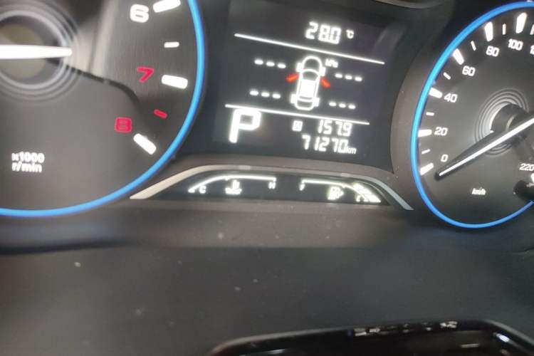 Used GAC Trumpchi GS4 2018 235T Automatic Two-Wheel Drive Luxury Smart Connectivity Version Odometer Close Up