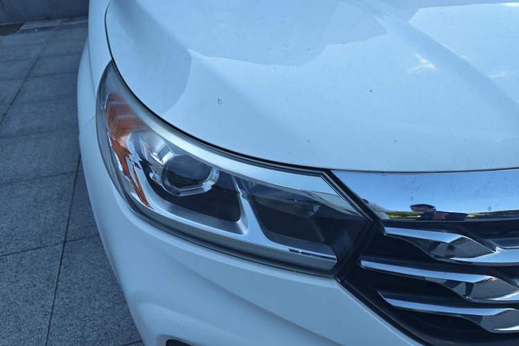 Used GAC Trumpchi GS4 2018 235T Automatic Two-Wheel Drive Elite Edition Right Front Headlight
