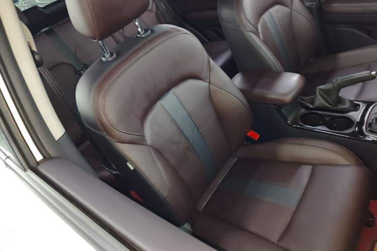 Used GAC Trumpchi GS4 2018 200T G-DCT Two-Wheel Drive Elite Edition Right Front Seat