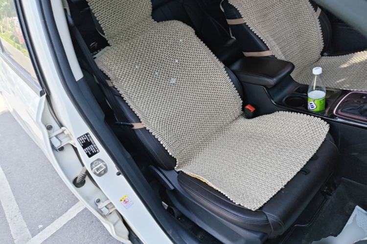 Used GAC Trumpchi GS4 2018 235T Automatic Two-Wheel Drive Elite Edition Right Front Seat