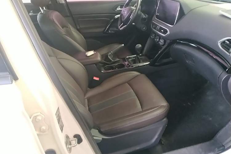 Used GAC Trumpchi GS4 2018 235T Manual Two-Wheel Drive Luxury Edition Right Front Seat