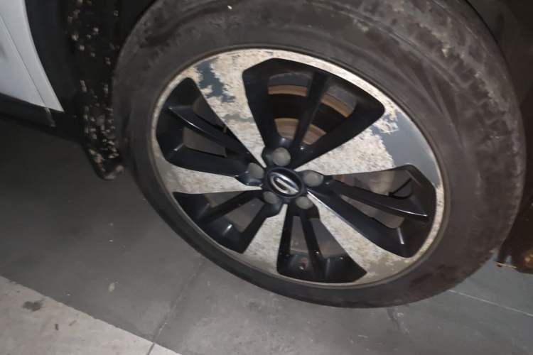 Used GAC Trumpchi GS4 2018 235T Automatic Two-Wheel Drive Luxury Smart Connectivity Version Right Front Wheel Hub