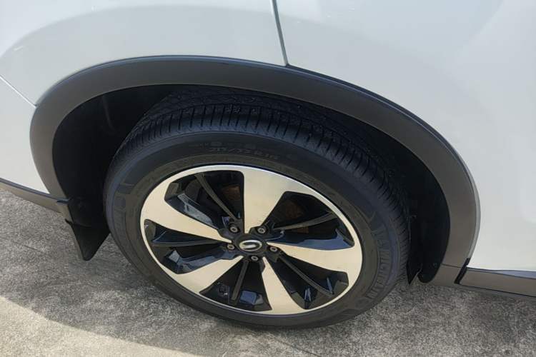 Used GAC Trumpchi GS4 2018 235T Manual Two-Wheel Drive Luxury Edition Right Rear Wheel Hub