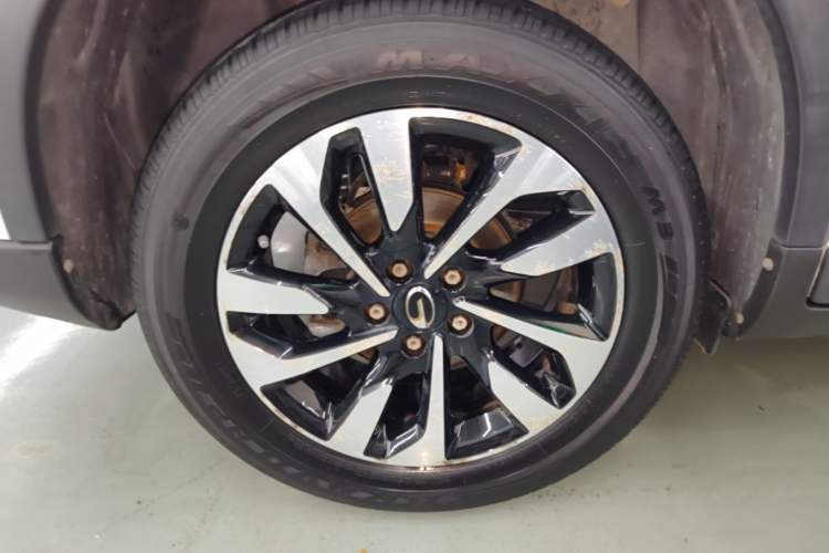 Used GAC Trumpchi GS4 2018 200T G-DCT Two-Wheel Drive Elite Edition Right Rear Wheel Hub