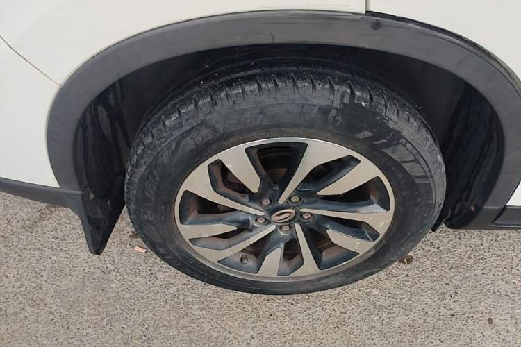 Used GAC Trumpchi GS4 2018 200T Manual Two-Wheel Drive Comfort Edition Right Rear Wheel Hub