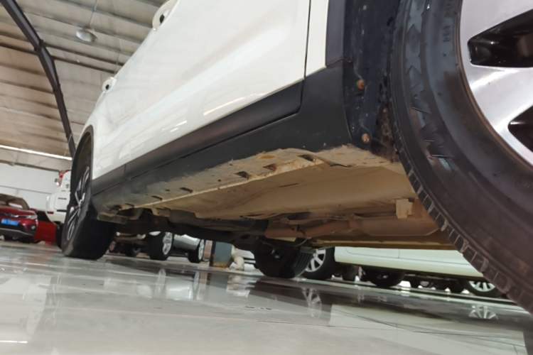 Used GAC Trumpchi GS4 2018 200T Manual Two-Wheel Drive Elite Edition Right Side Sill