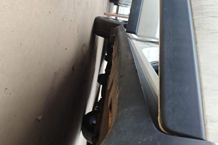 Used GAC Trumpchi GS4 2018 235T Automatic Two-Wheel Drive Luxury Smart Connectivity Version Right Side Sill