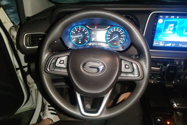 Used GAC Trumpchi GS4 2018 235T Automatic Two-Wheel Drive Elite Edition Steering Wheel