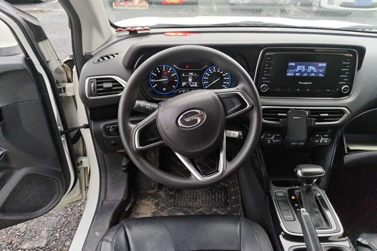 Used GAC Trumpchi GS4 2018 200T G-DCT Two-Wheel Drive Comfort Edition Steering Wheel