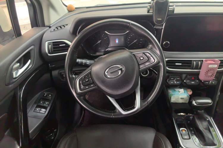Used GAC Trumpchi GS4 2018 235T Automatic Two-Wheel Drive Luxury Smart Connectivity Millionth Anniversary Edition Steering Wheel