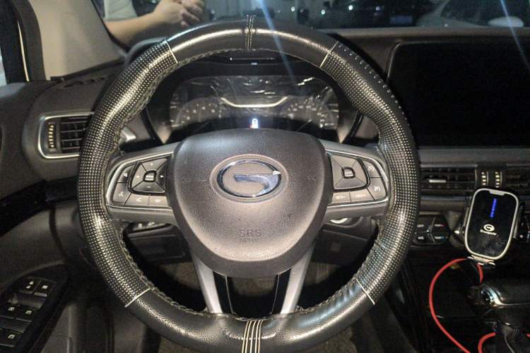Used GAC Trumpchi GS4 2018 235T Automatic Two-Wheel Drive Luxury Smart Connectivity Millionth Anniversary Edition Steering Wheel