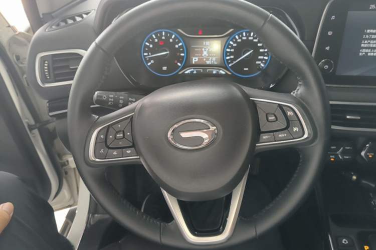 Used GAC Trumpchi GS4 2018 235T Automatic Two-Wheel Drive Luxury Smart Connectivity Millionth Anniversary Edition Steering Wheel