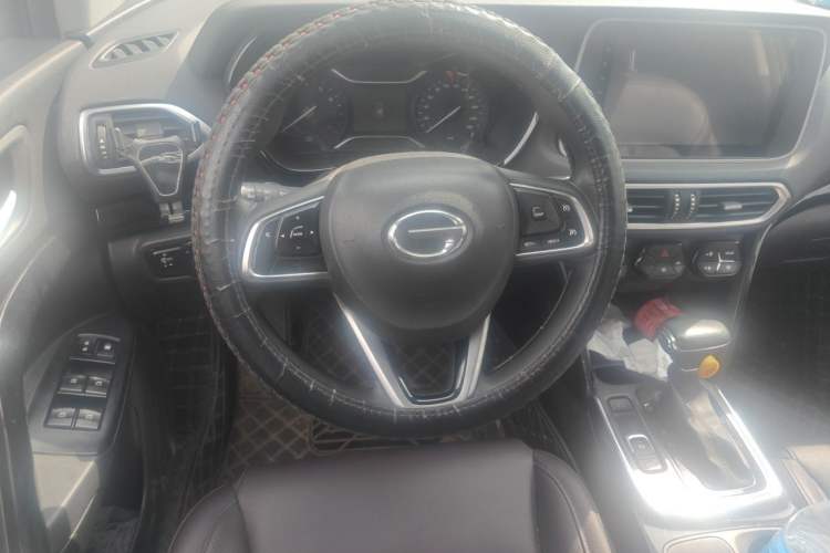 Used GAC Trumpchi GS4 2018 235T Automatic Two-Wheel Drive Elite Edition Steering Wheel