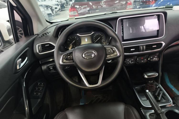 Used GAC Trumpchi GS4 2018 200T G-DCT Two-Wheel Drive Elite Edition Steering Wheel