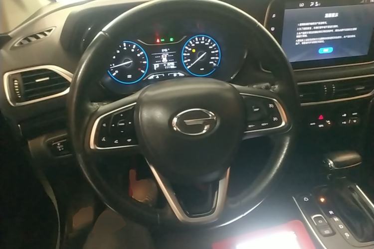 Used GAC Trumpchi GS4 2018 235T Automatic Two-Wheel Drive Luxury Smart Connectivity Millionth Anniversary Edition Steering Wheel