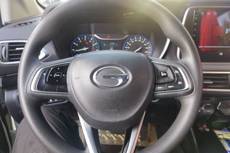 Used GAC Trumpchi GS4 2018 235T G-DCT Two-Wheel Drive Elite Edition Steering Wheel