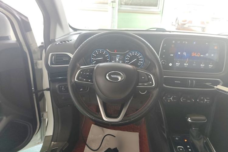Used GAC Trumpchi GS4 2018 235T Automatic Two-Wheel Drive Luxury Smart Connectivity Millionth Anniversary Edition Steering Wheel