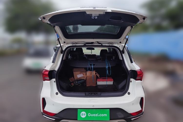 Used GAC Trumpchi GS4 2018 235T Automatic Two-Wheel Drive Luxury Smart Connectivity Version Trunk