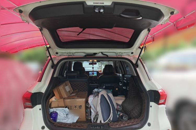 Used GAC Trumpchi GS4 2018 235T Manual Two-Wheel Drive Elite Edition Trunk