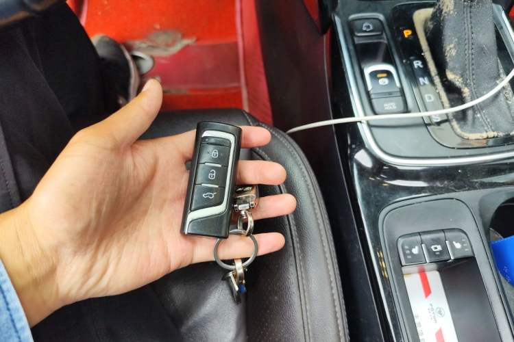 Used GAC Trumpchi GS4 2018 235T Automatic Two-Wheel-Drive Supreme Edition Vehicle Key