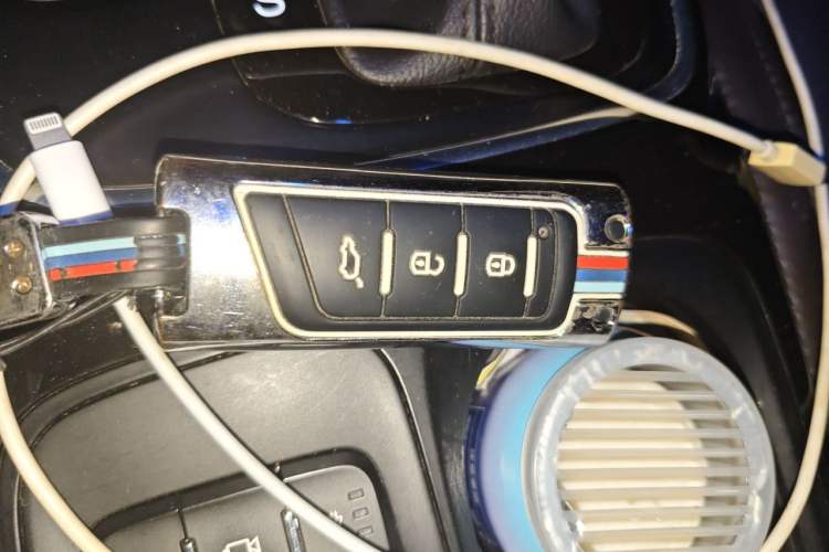 Used GAC Trumpchi GS4 2018 235T Automatic Two-Wheel Drive Luxury Smart Connectivity Version Vehicle Key
