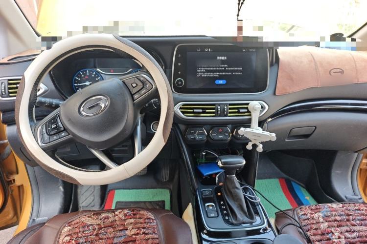 Used GAC Trumpchi GS4 2018 235T Automatic Two-Wheel Drive Luxury Smart Connectivity Version Center Console