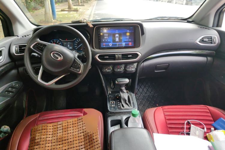 Used GAC Trumpchi GS4 2018 235T Automatic Two-Wheel Drive Elite Edition Center Console