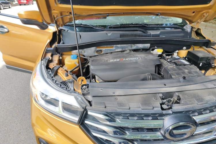 Used GAC Trumpchi GS4 2018 235T Automatic Two-Wheel Drive Elite Edition Engine Bay Right