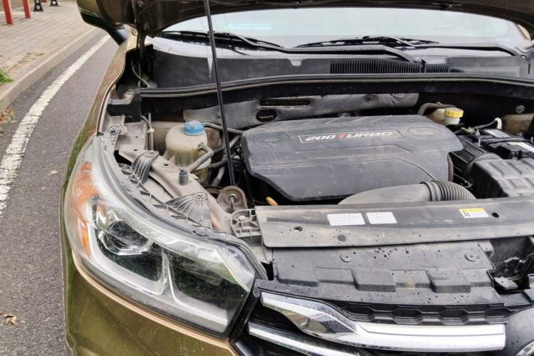 Used GAC Trumpchi GS4 2018 200T Manual Two-Wheel Drive Comfort Edition Engine Bay Right