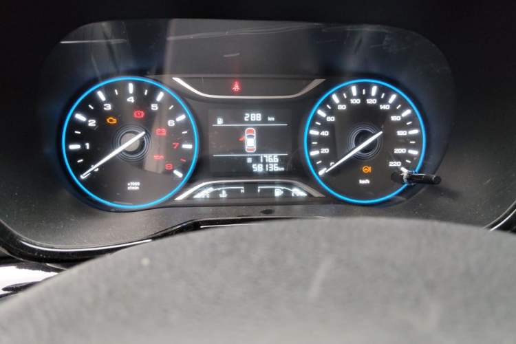 Used GAC Trumpchi GS4 2018 200T Manual Two-Wheel Drive Comfort Edition Odometer Close Up