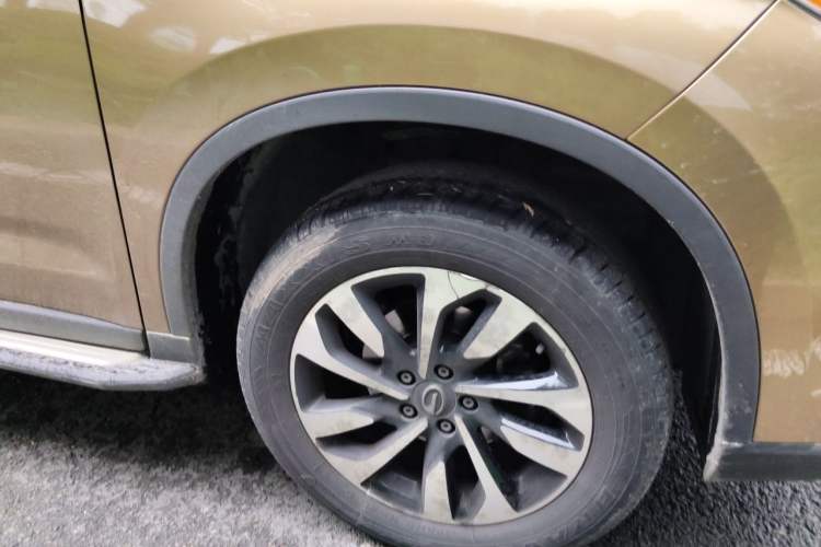 Used GAC Trumpchi GS4 2018 200T Manual Two-Wheel Drive Comfort Edition Right Front Wheel Hub