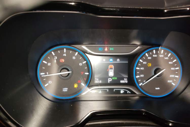 Used GAC Trumpchi GS4 2019 270T Automatic Two-Wheel Drive Luxury Smart Connectivity Model Instrument Cluster