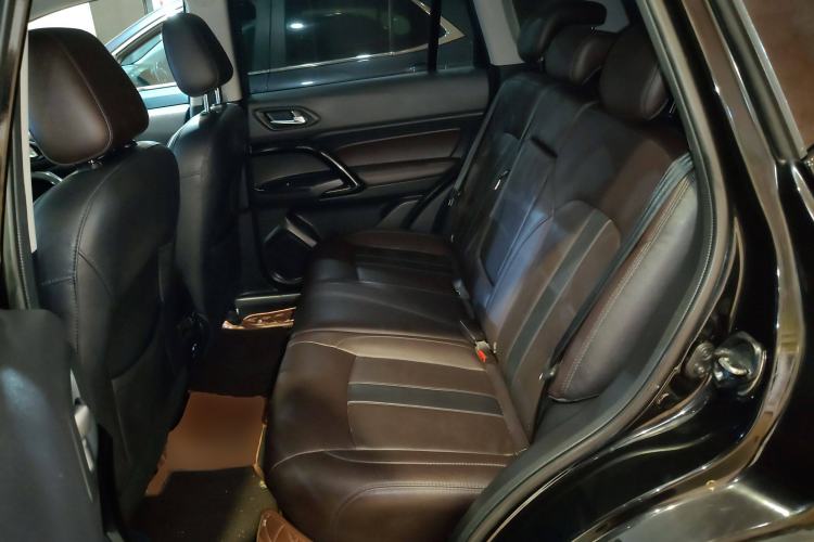 Used GAC Trumpchi GS4 2019 270T Automatic Two-Wheel Drive Luxury Smart Connectivity Model Left Rear Seat