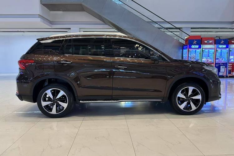 Used GAC Trumpchi GS4 2019 270T Automatic Two-Wheel Drive Luxury Smart Connectivity Model Exterior 2