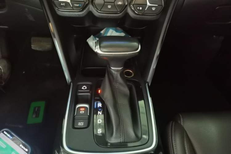 Used GAC Trumpchi GS4 2019 270T Automatic Two-Wheel Drive Elite Edition Gear Lever