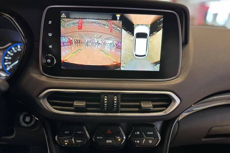 Used GAC Trumpchi GS4 2019 270T Automatic Two-Wheel Drive Luxury Smart Connectivity Model Interior 3