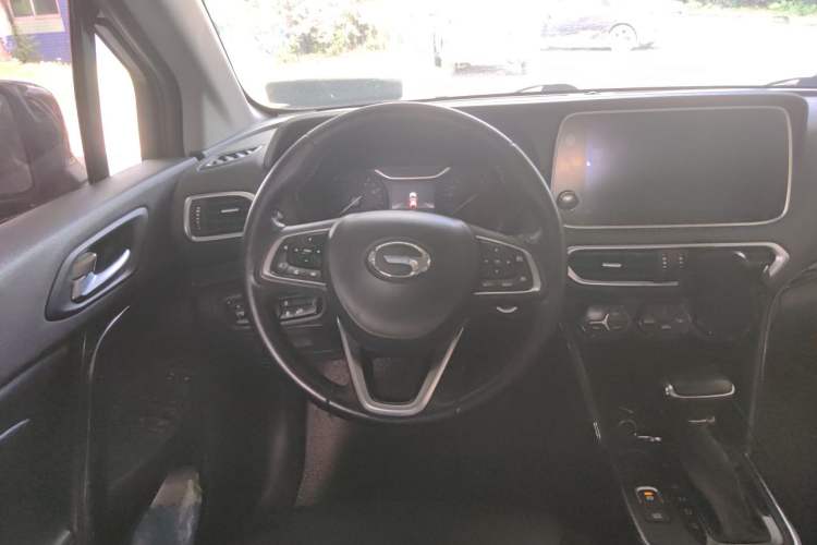 Used GAC Trumpchi GS4 2019 270T Automatic Two-Wheel Drive Luxury Smart Connectivity Model Steering Wheel