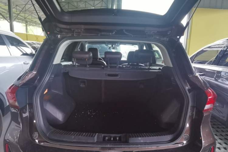 Used GAC Trumpchi GS4 2019 270T Automatic Two-Wheel Drive Elite Edition Trunk
