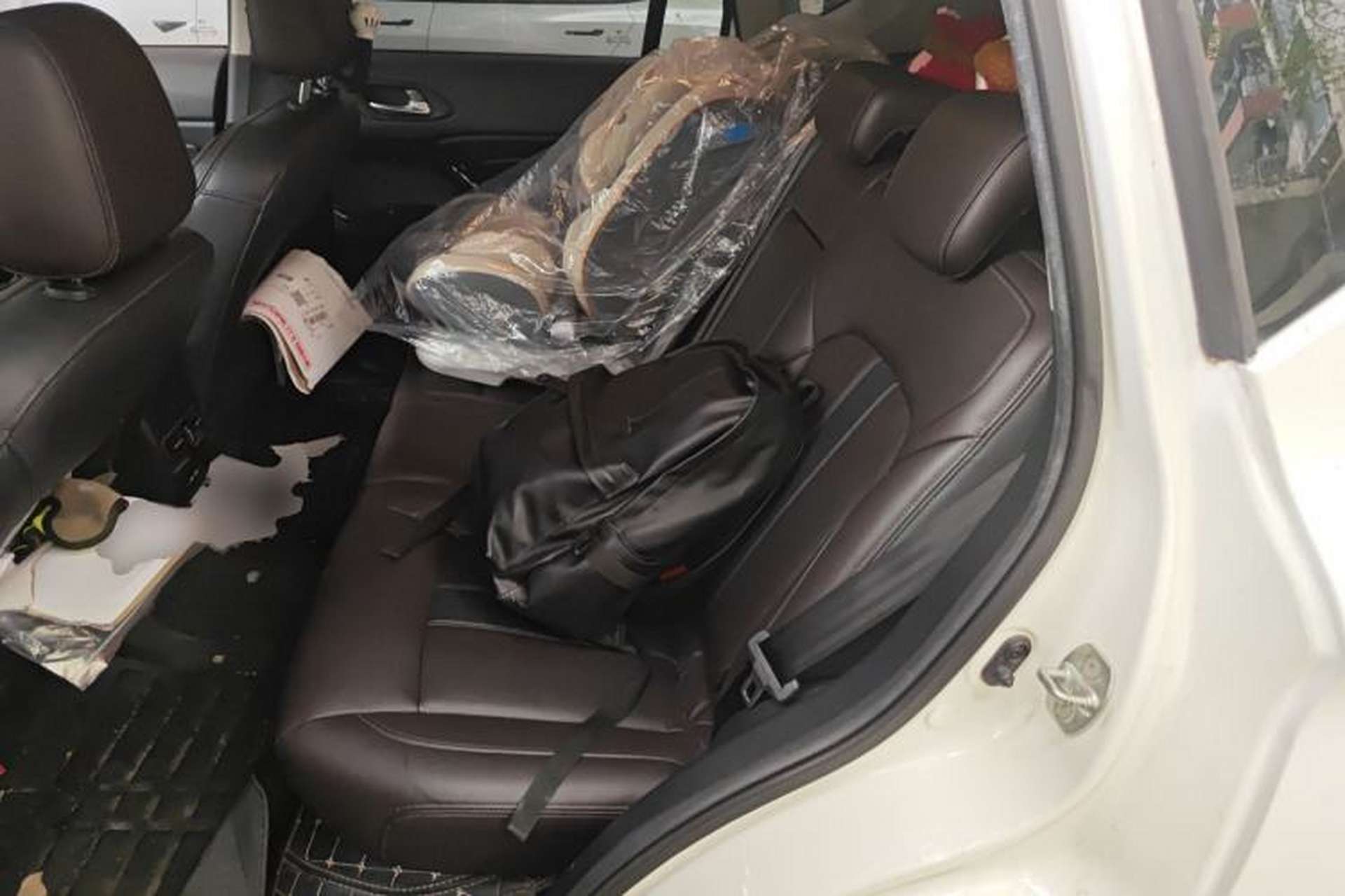Used GAC Trumpchi GS4 2019 270T Automatic Two-Wheel Drive Elite Edition Left Rear Seat