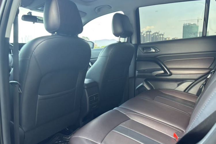 Used GAC Trumpchi GS4 2019 270T Automatic Two-Wheel Drive Luxury Smart Connectivity Model Interior 4