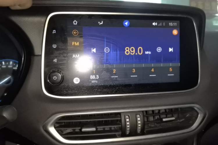 Used GAC Trumpchi GS4 2019 270T Automatic Two-Wheel Drive Luxury Smart Connectivity Model Audio And AC Panel
