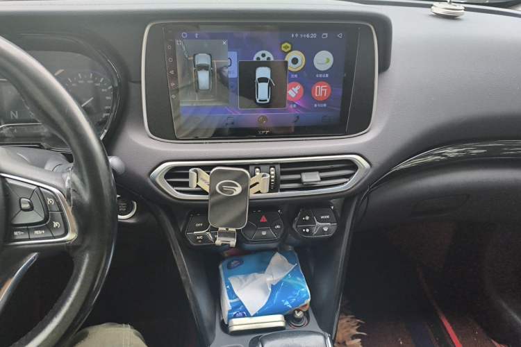 Used GAC Trumpchi GS4 2019 270T Automatic Two-Wheel Drive Elite Edition Audio And AC Panel