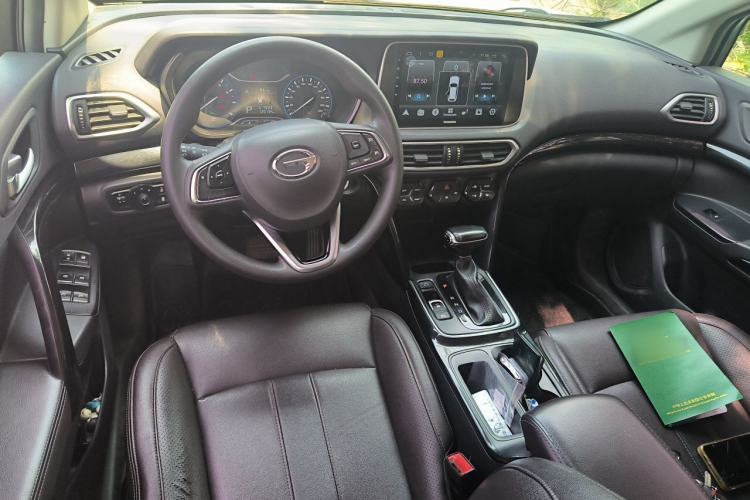 Used GAC Trumpchi GS4 2019 270T Automatic Two-Wheel Drive Elite Edition Center Console