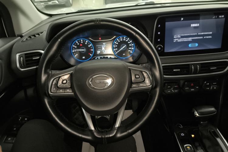 Used GAC Trumpchi GS4 2019 270T Automatic Two-Wheel Drive Luxury Smart Connectivity Model Center Console