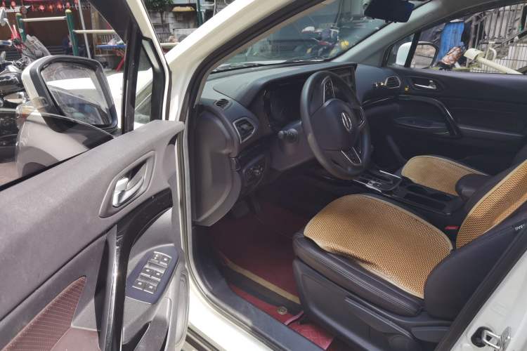 Used GAC Trumpchi GS4 2019 270T Automatic Two-Wheel Drive Elite Edition Driver Seat