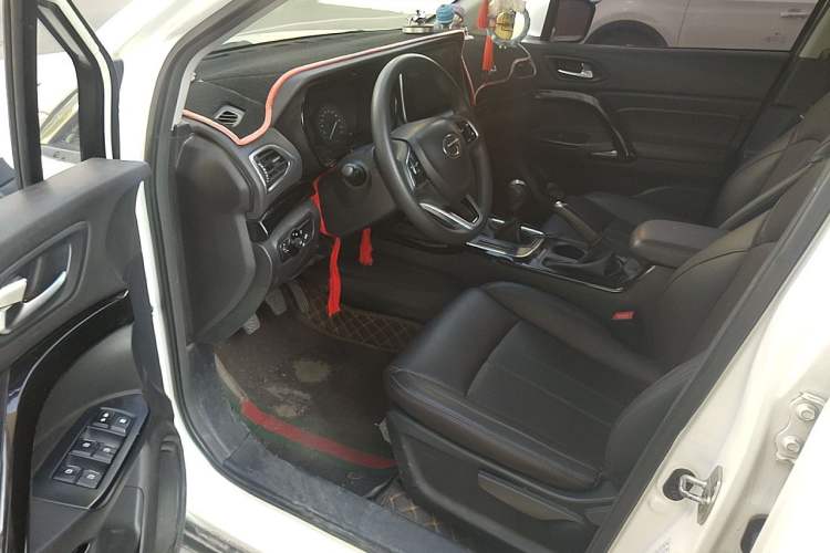 Used GAC Trumpchi GS4 2019 270T Manual Two-Wheel-Drive Elite Edition Driver Seat
