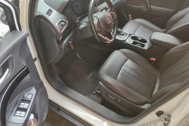Used GAC Trumpchi GS4 2019 270T Automatic Two-Wheel Drive Luxury Smart Connectivity Model Driver Seat